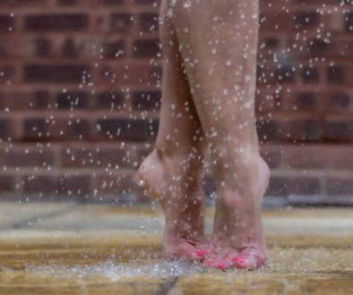 blog-Image-of-barefoot-person-stretching-feet